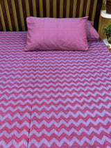 Chevron Design REVERSIBLE Bedspread with 2 Pillow Cases