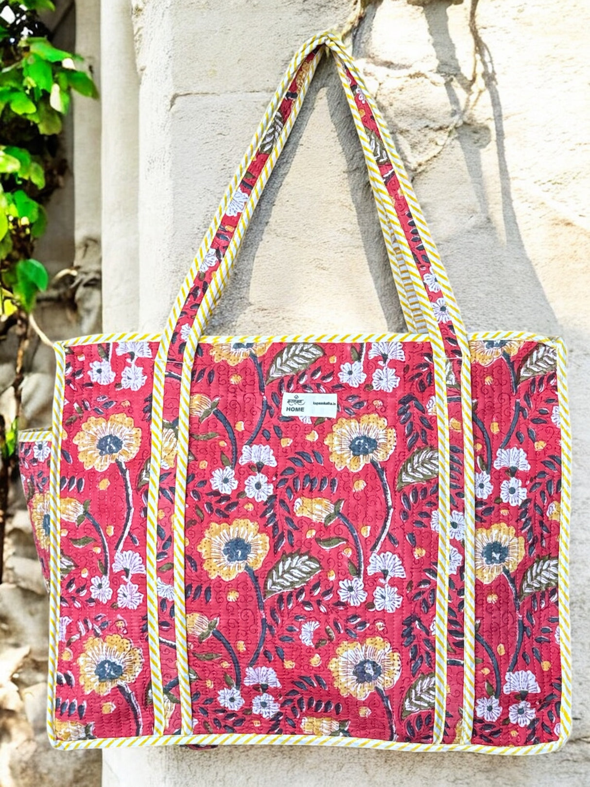 Vibrant Floral Tote Bag (with Zip Closure)