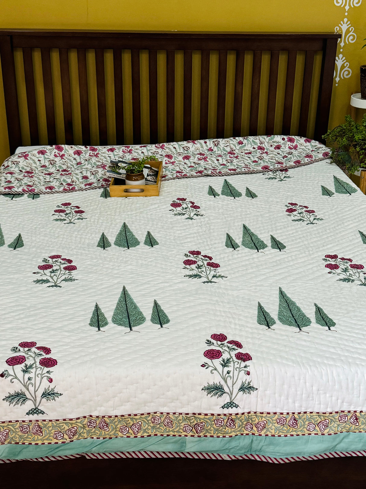 Blockprint Mulmul Reversible Quilt