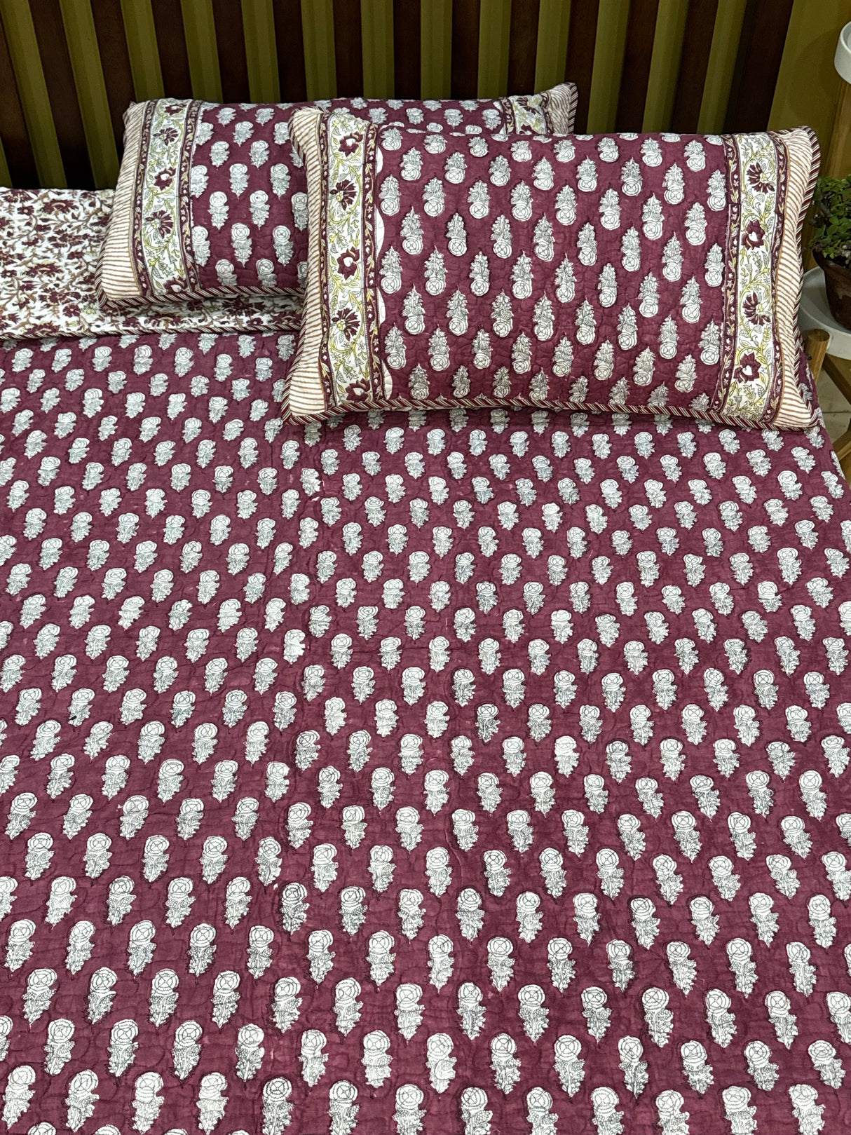 KING Size Quilted Blockprint REVERSIBLE Mulmul Bedcover (108*108 inches)
