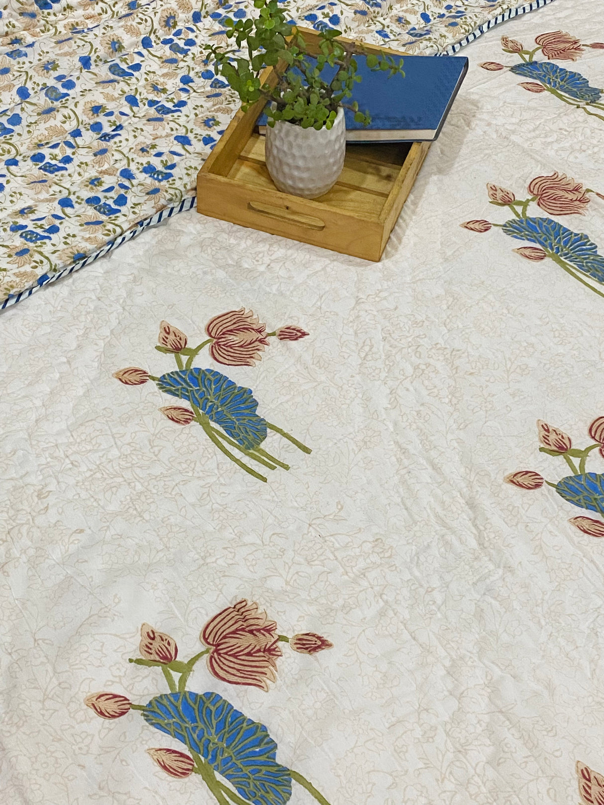 Blockprint Mulmul Reversible Quilt