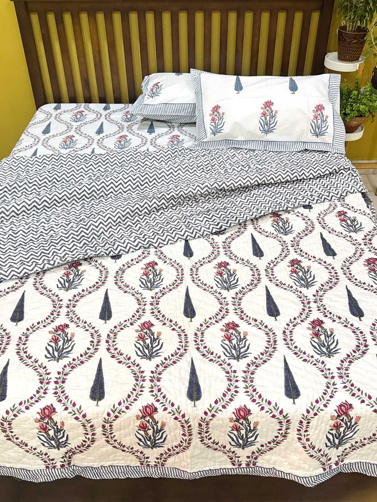 HandBlock Printed Mulmul Reversible Quilt
