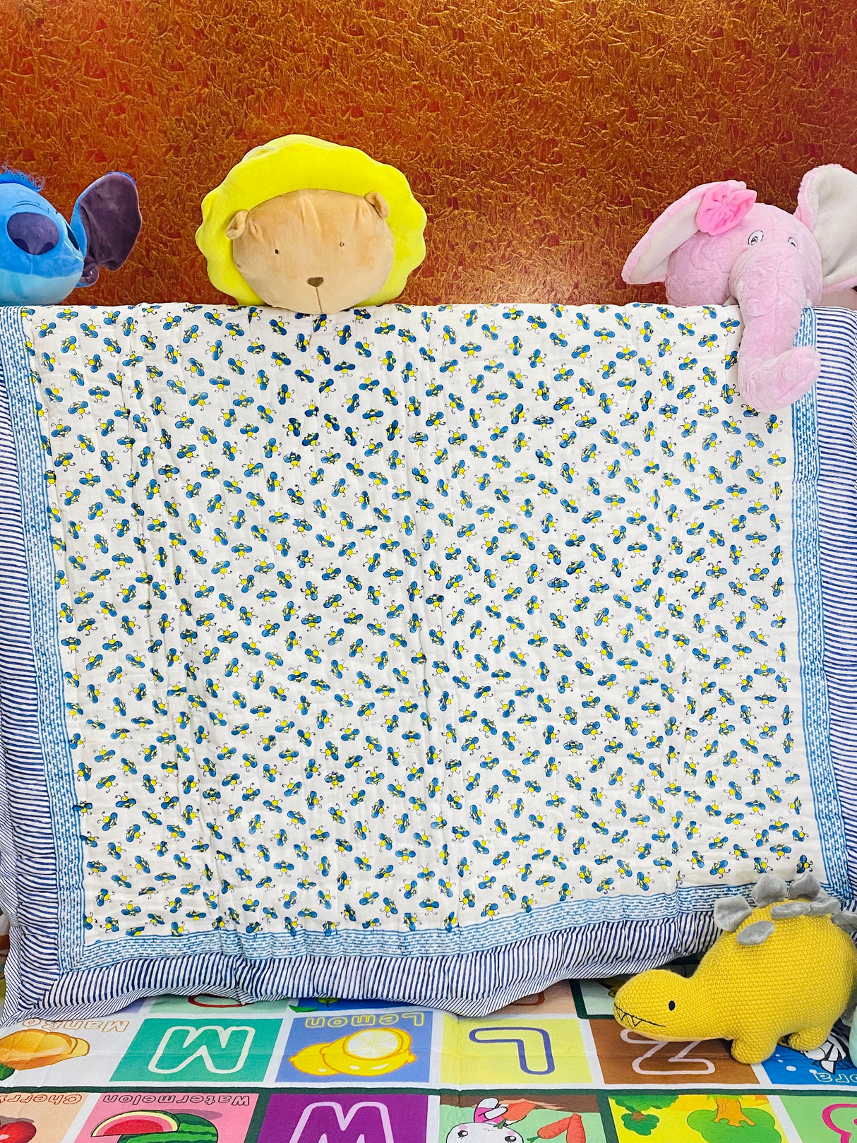 Honey Bee Kids Quilt Handblock Printed