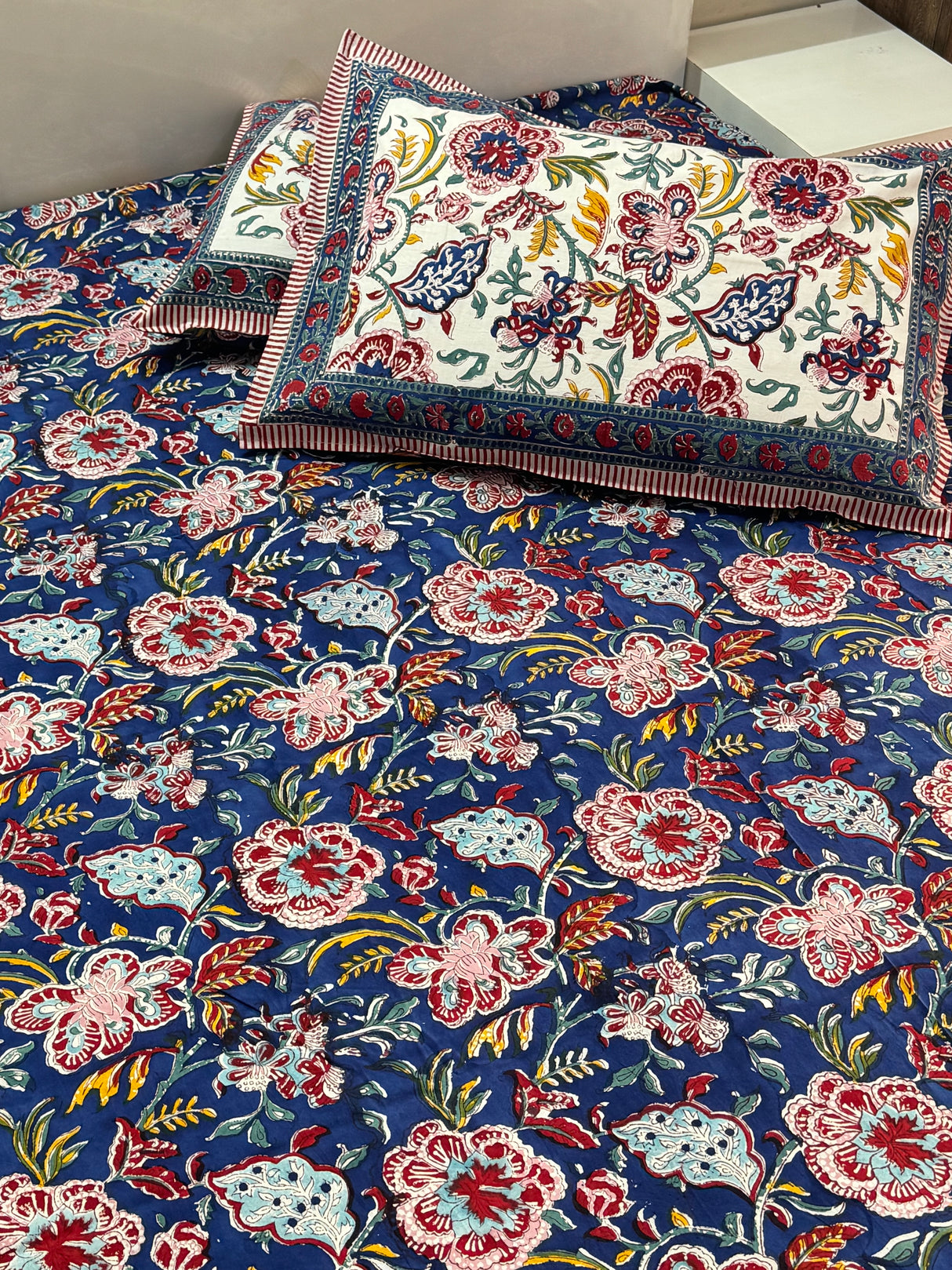 Blockprint Bedsheet & Quilt Set