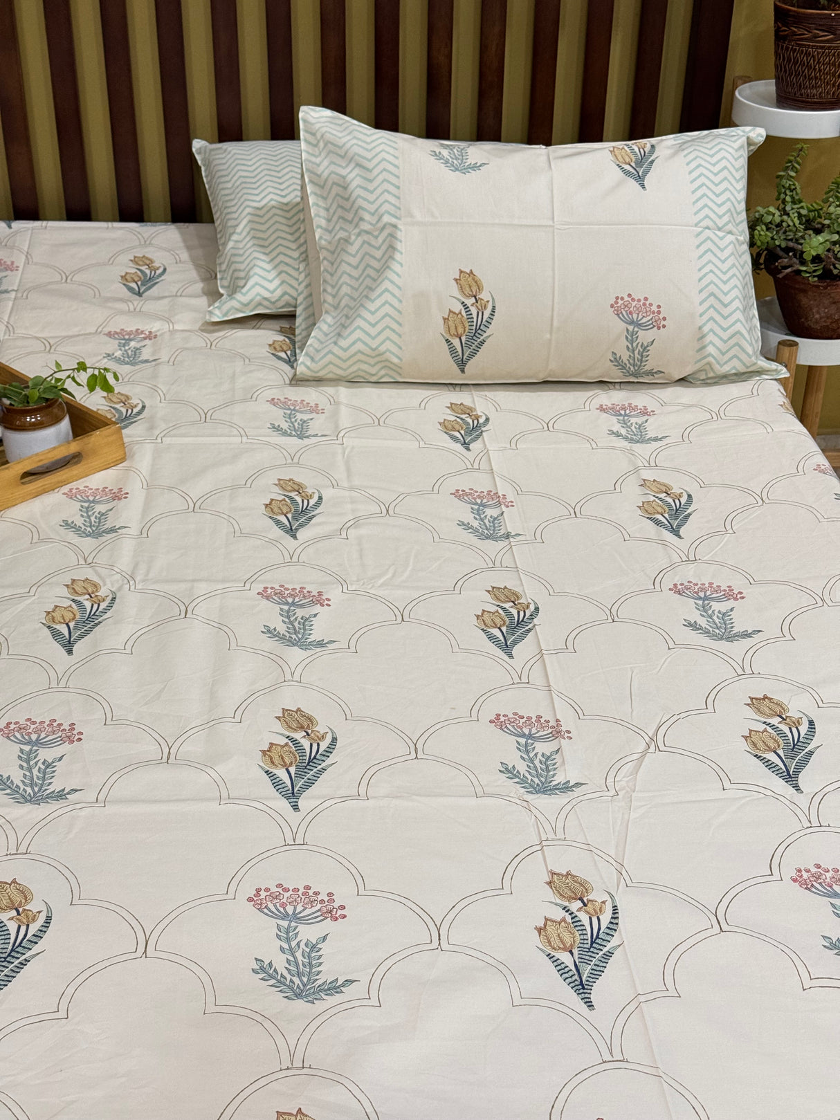 Blockprint Bedsheet & Quilt Set