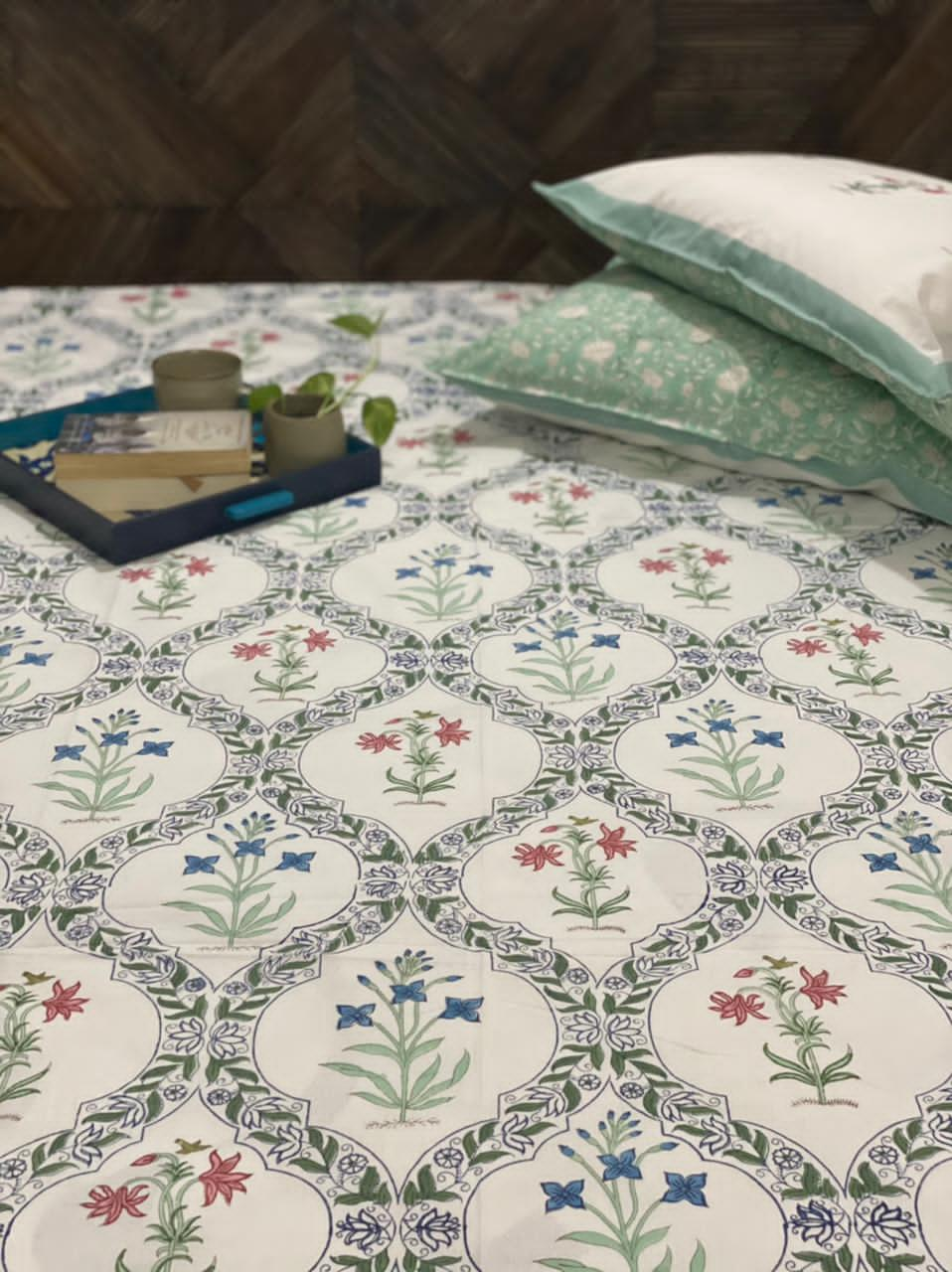 Blockprint Bedsheet & Quilt Set