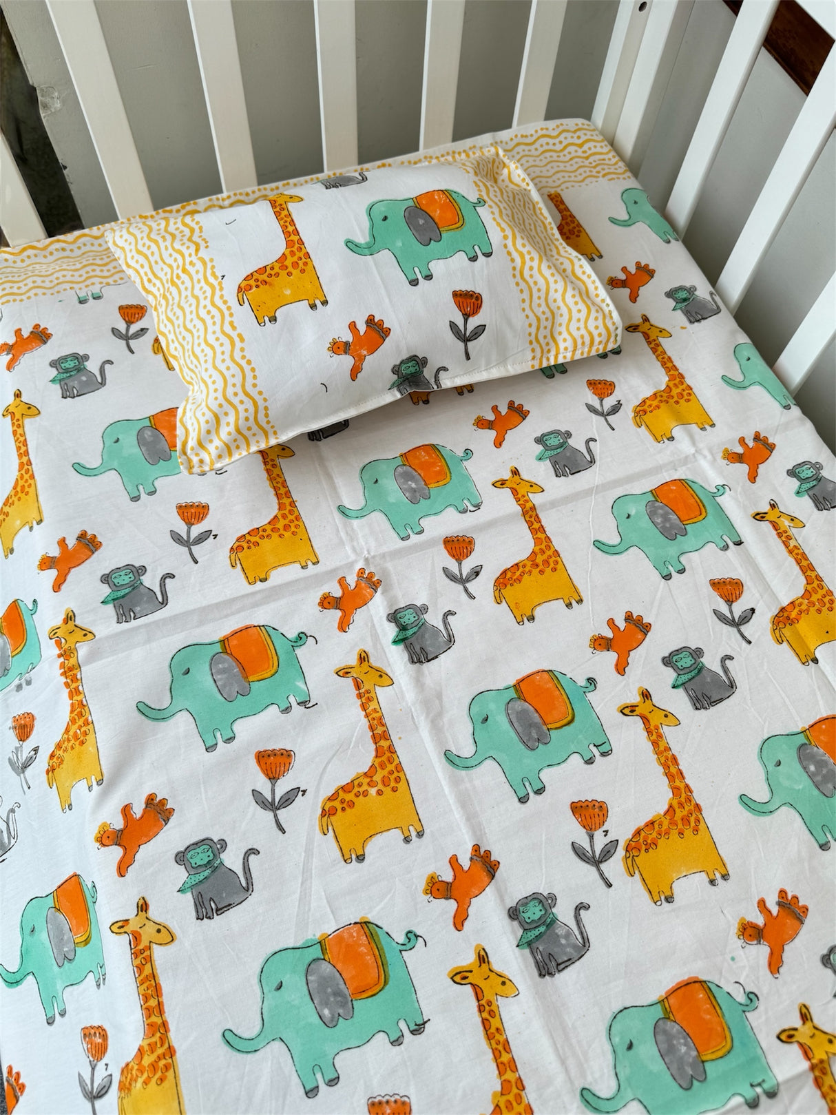 Animals Cot Set- Blockprint (1 quilt, 1 cot sheet, 1 pillow case)