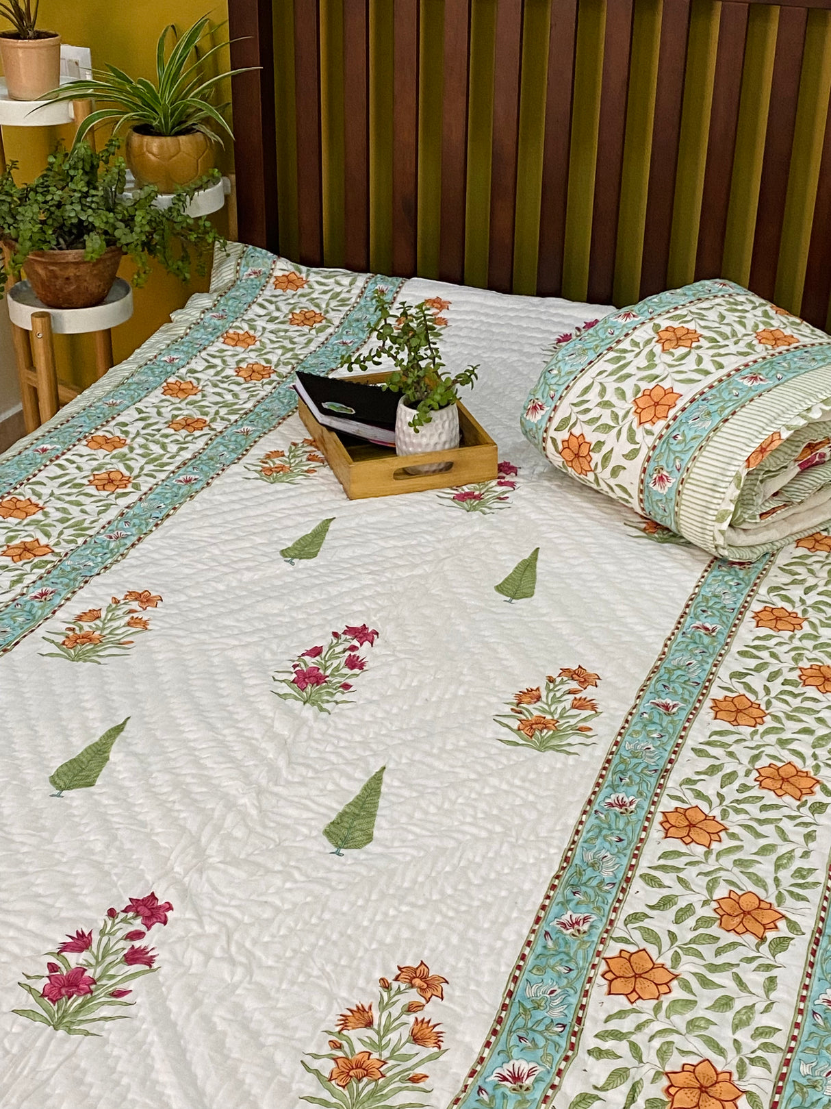 Blockprint Mulmul Reversible Quilt