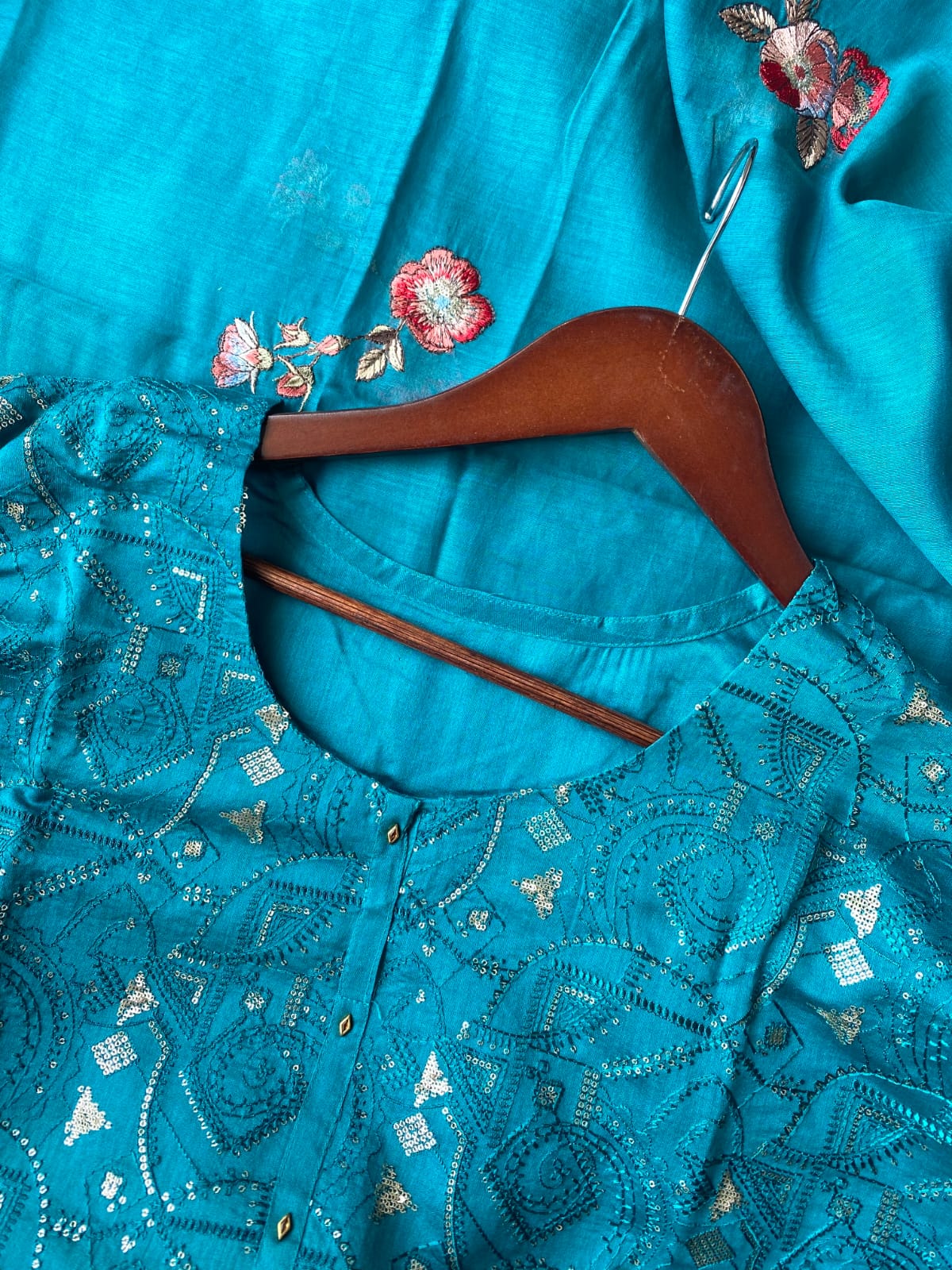 Deep-Teal-Mul-Chanderi-Embroidered-Semi-Stitched-Kurta-Set
