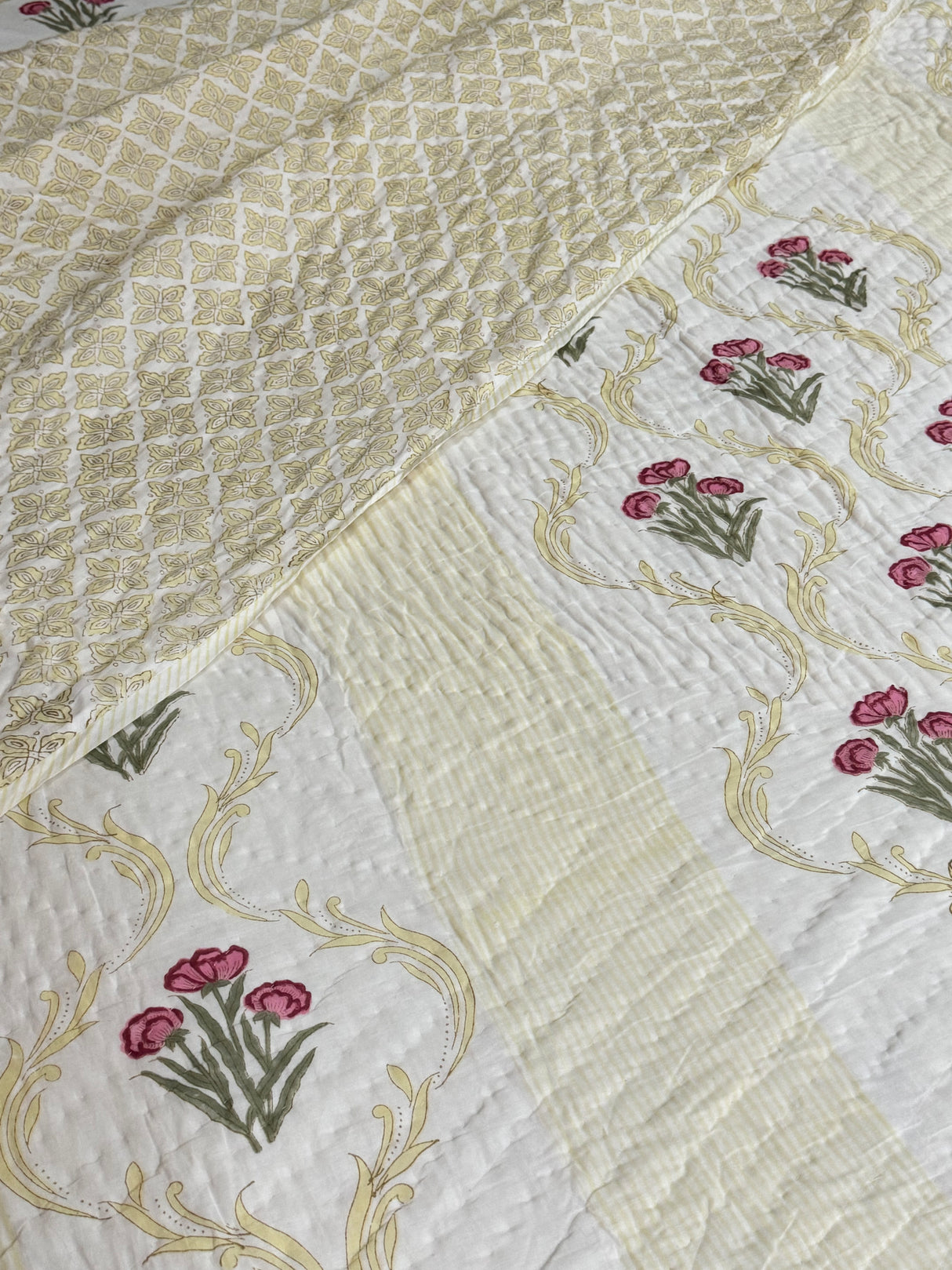 Blockprint Bedsheet & Quilt Set