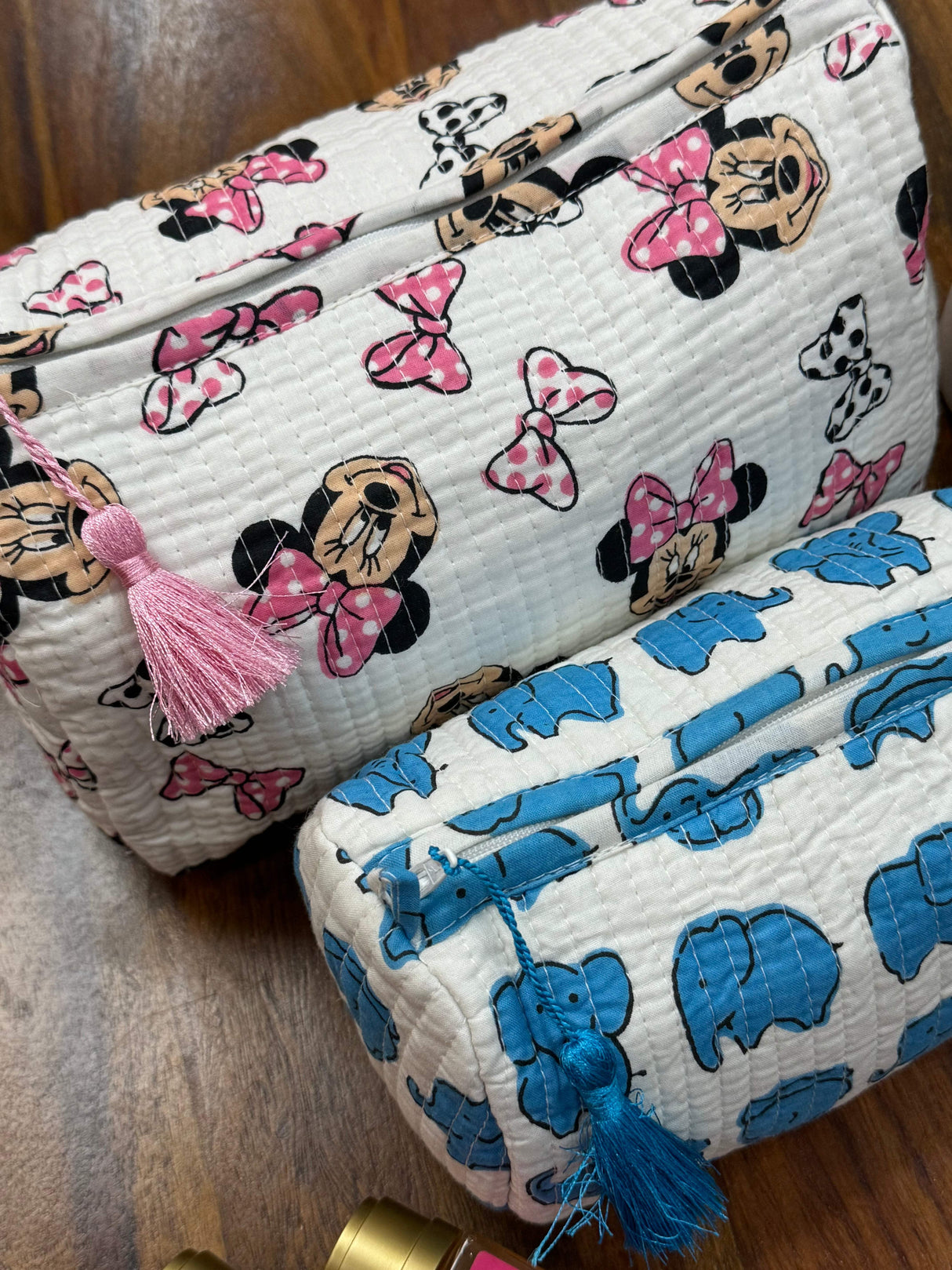 Set of 2 Multipurpose Pouches (medium and small)