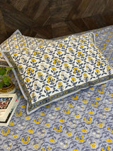 Elasticated cotton bedsheet with traditional geometric block print