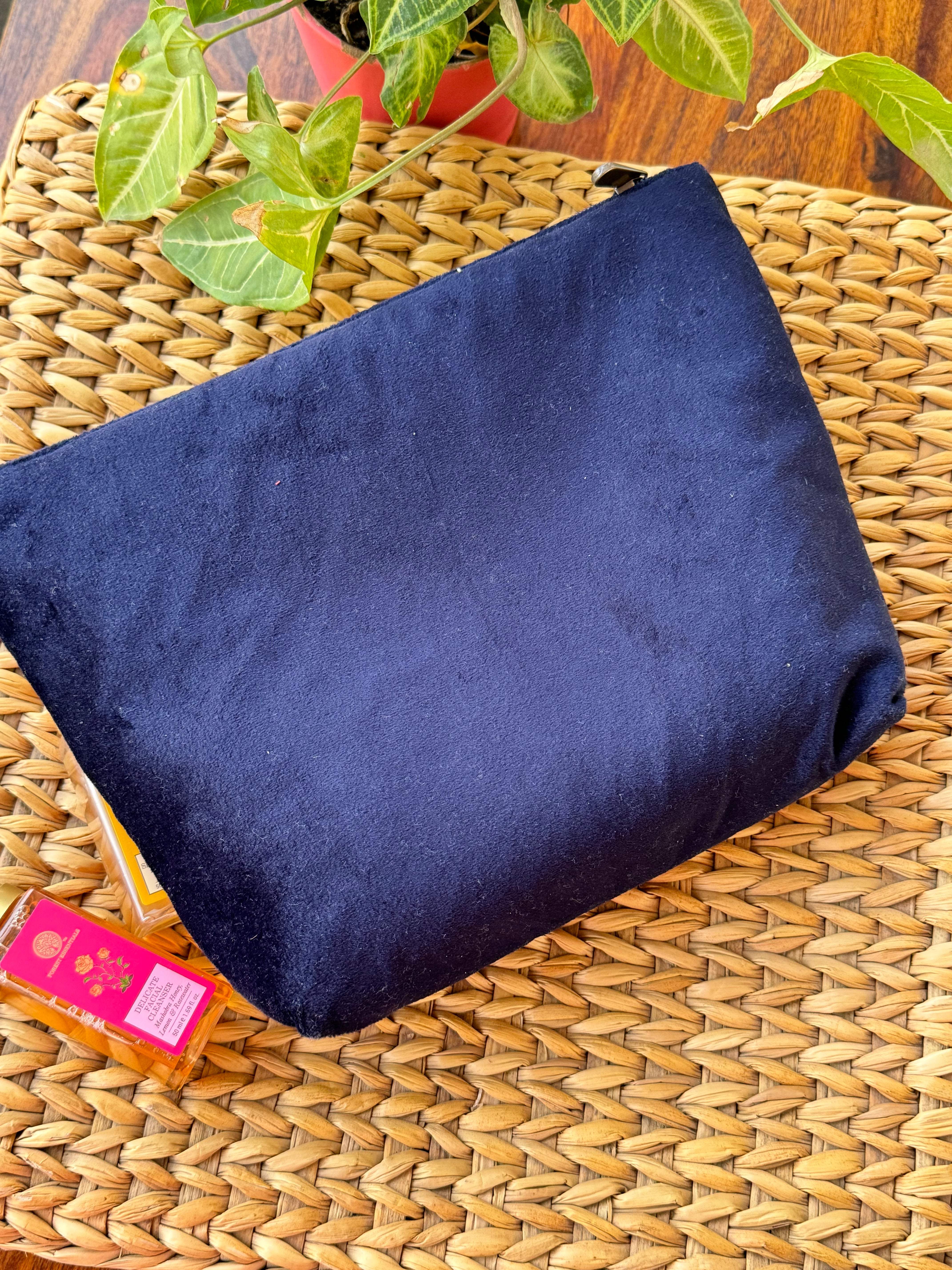 Blue velvet large pouch with patches store