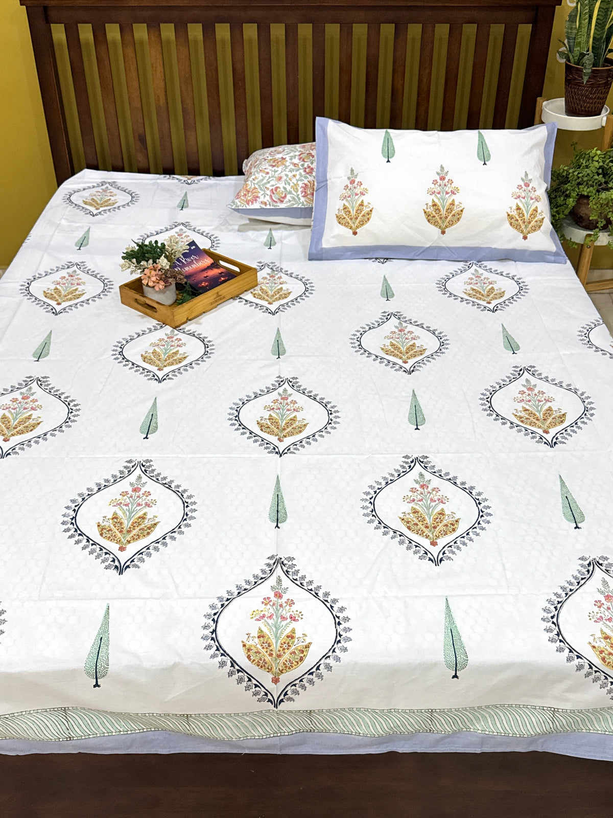 Handmade floral print percale cotton bedsheet