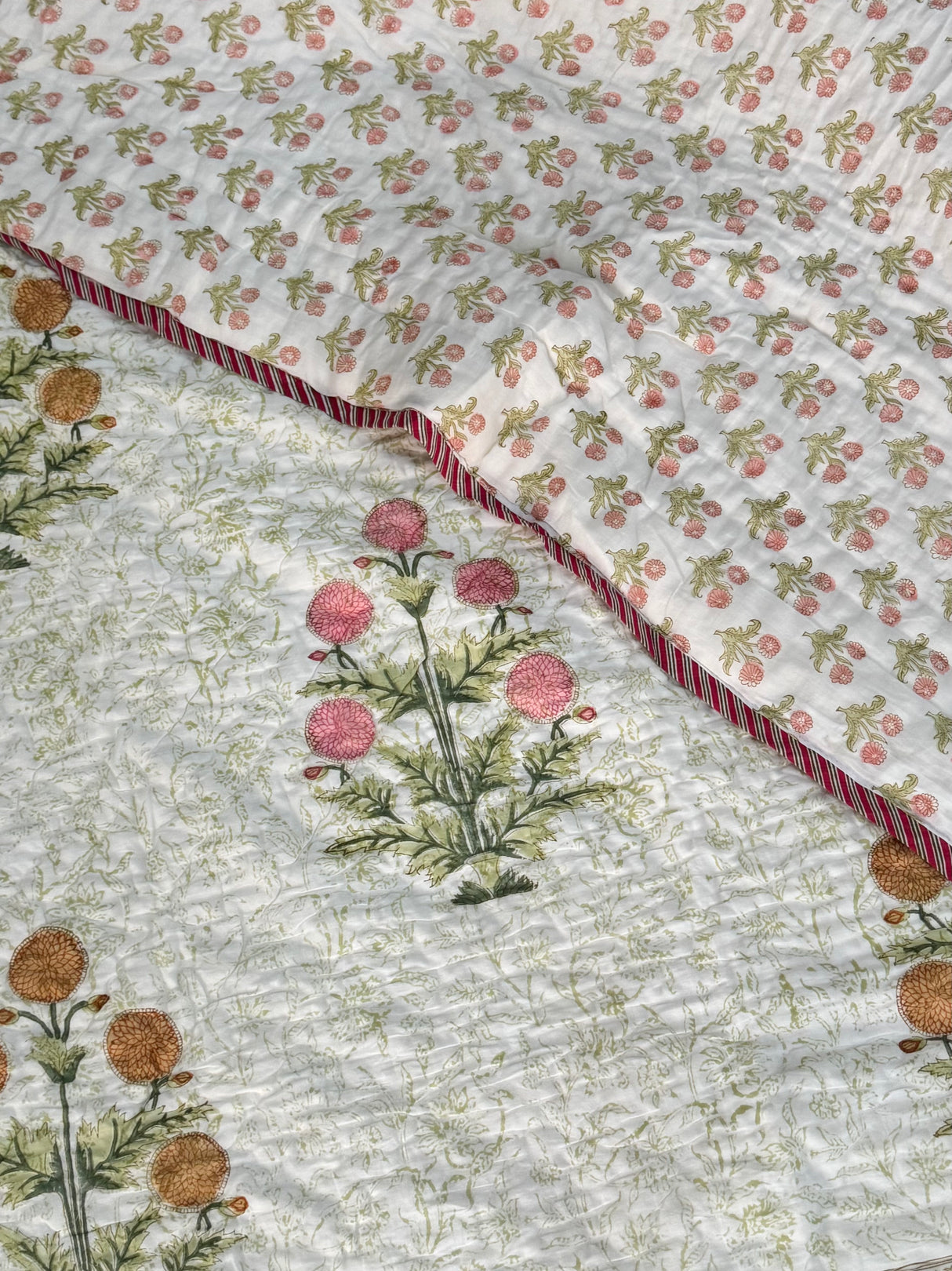Floral HandBlock Printed Mulmul Reversible King Size Quilt