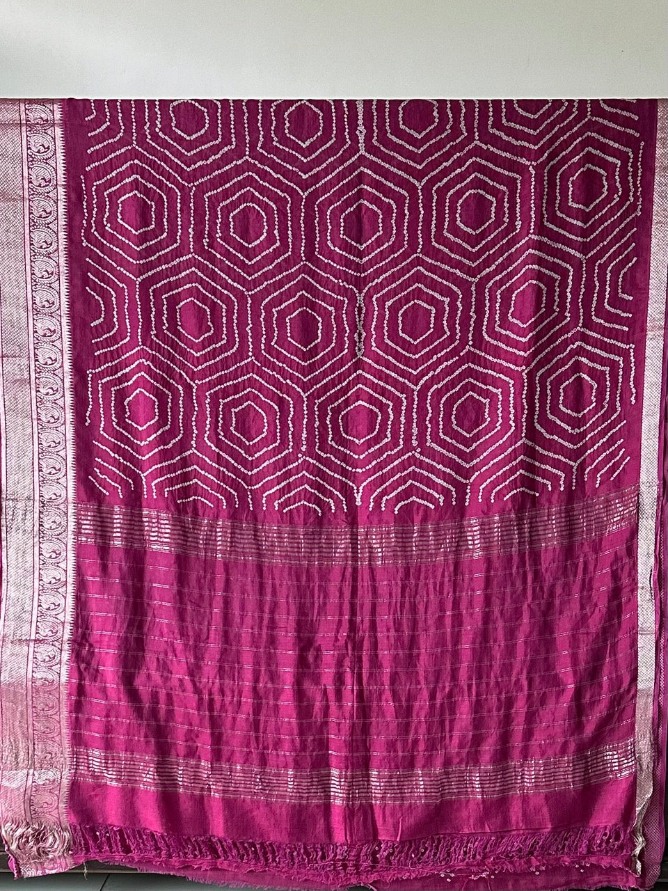 Mangalagiri Cotton Silk Bandhani Saree in Wine Colour