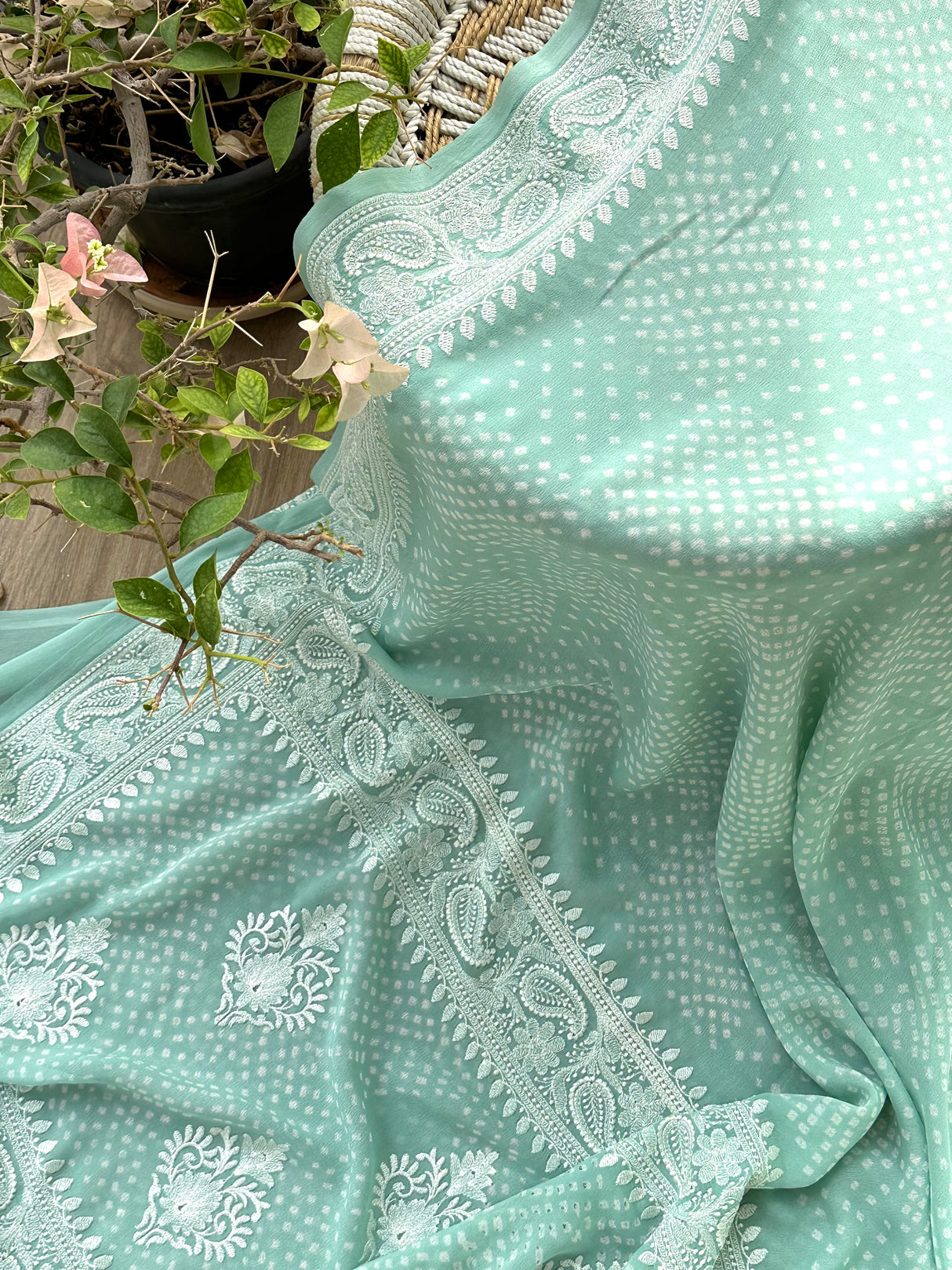 Light Sea Green Pure Banarsee Georgette Bandhani Saree with Machine Embroidery