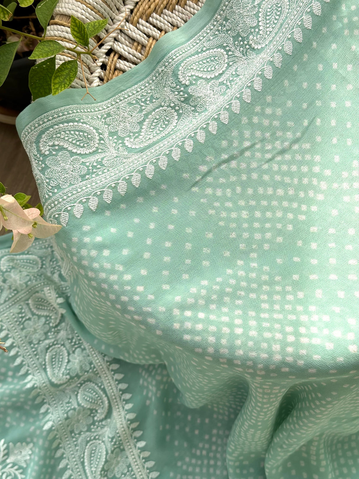 Light Sea Green Pure Banarsee Georgette Bandhani Saree with Machine Embroidery