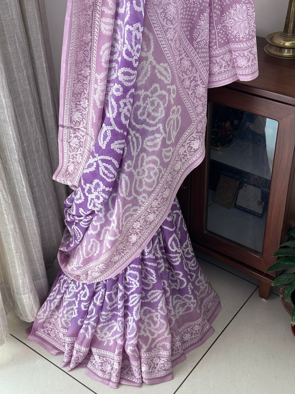 Dual Shade of Lavender Pure Banarsee Georgette Bandhani Saree with Machine Embroidery