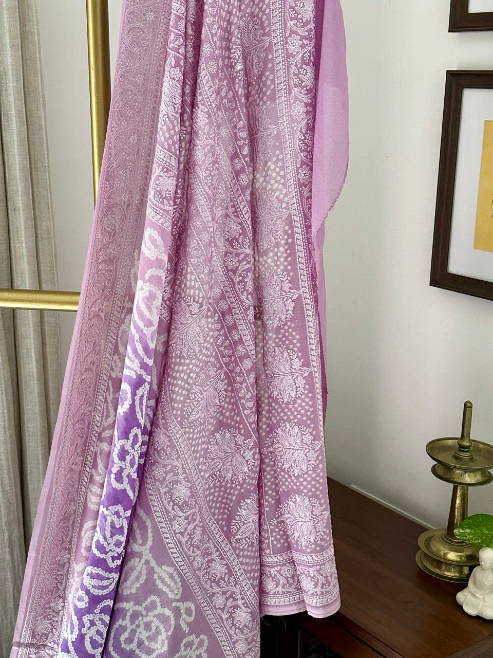 Dual Shade of Lavender Pure Banarsee Georgette Bandhani Saree with Machine Embroidery