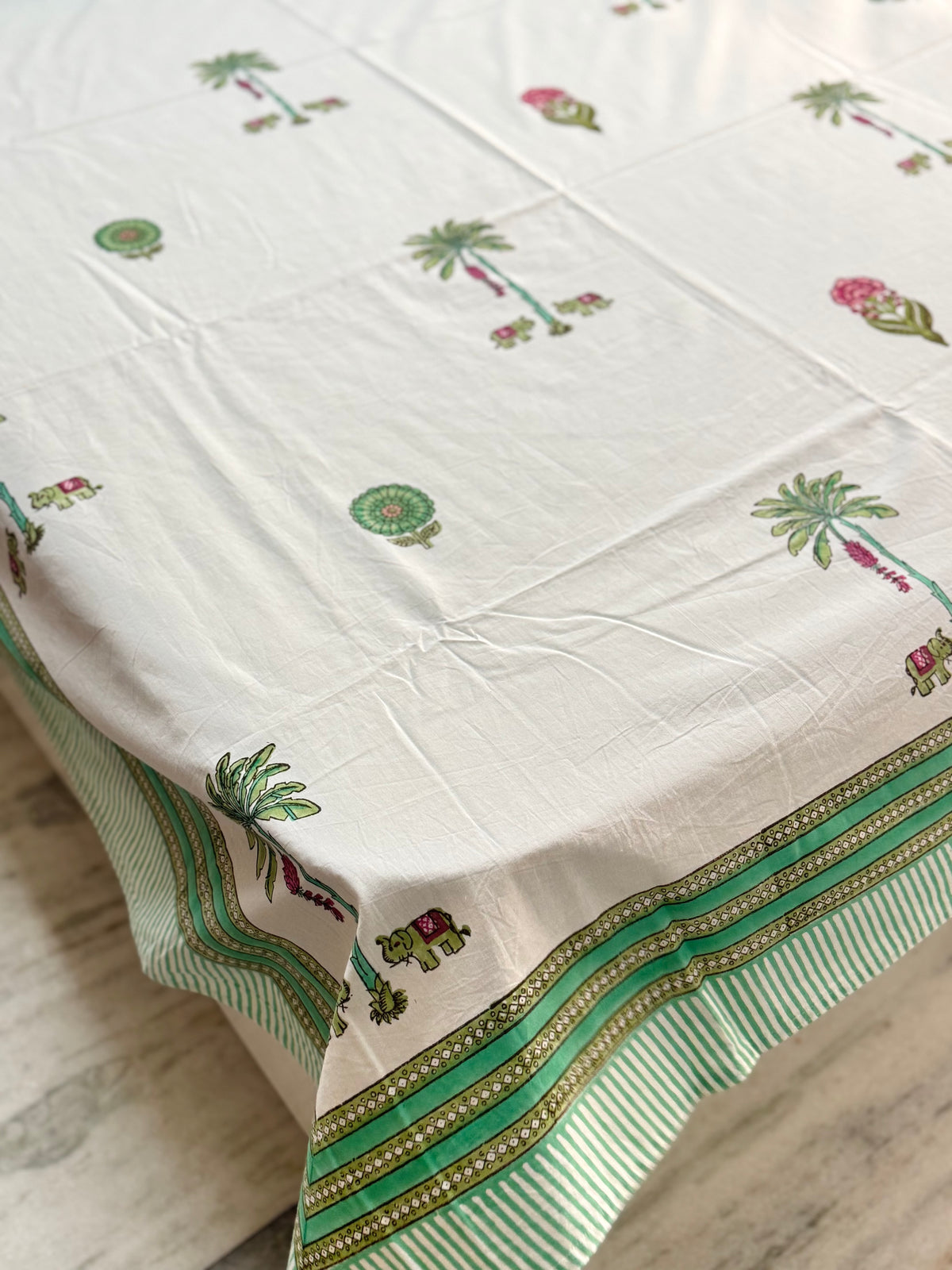 Jaipuri block print elastic-fitted bedding