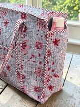 lightweight-floral-pattern-tote-bag-with-zip