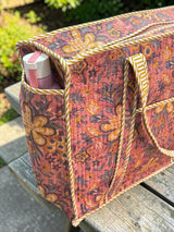 spacious-cotton-handcrafted-tote-bag-with-zip