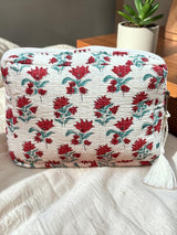 Easy Carry Lightweight Handcrafted Toiletry Pouch(with Zip Closure)