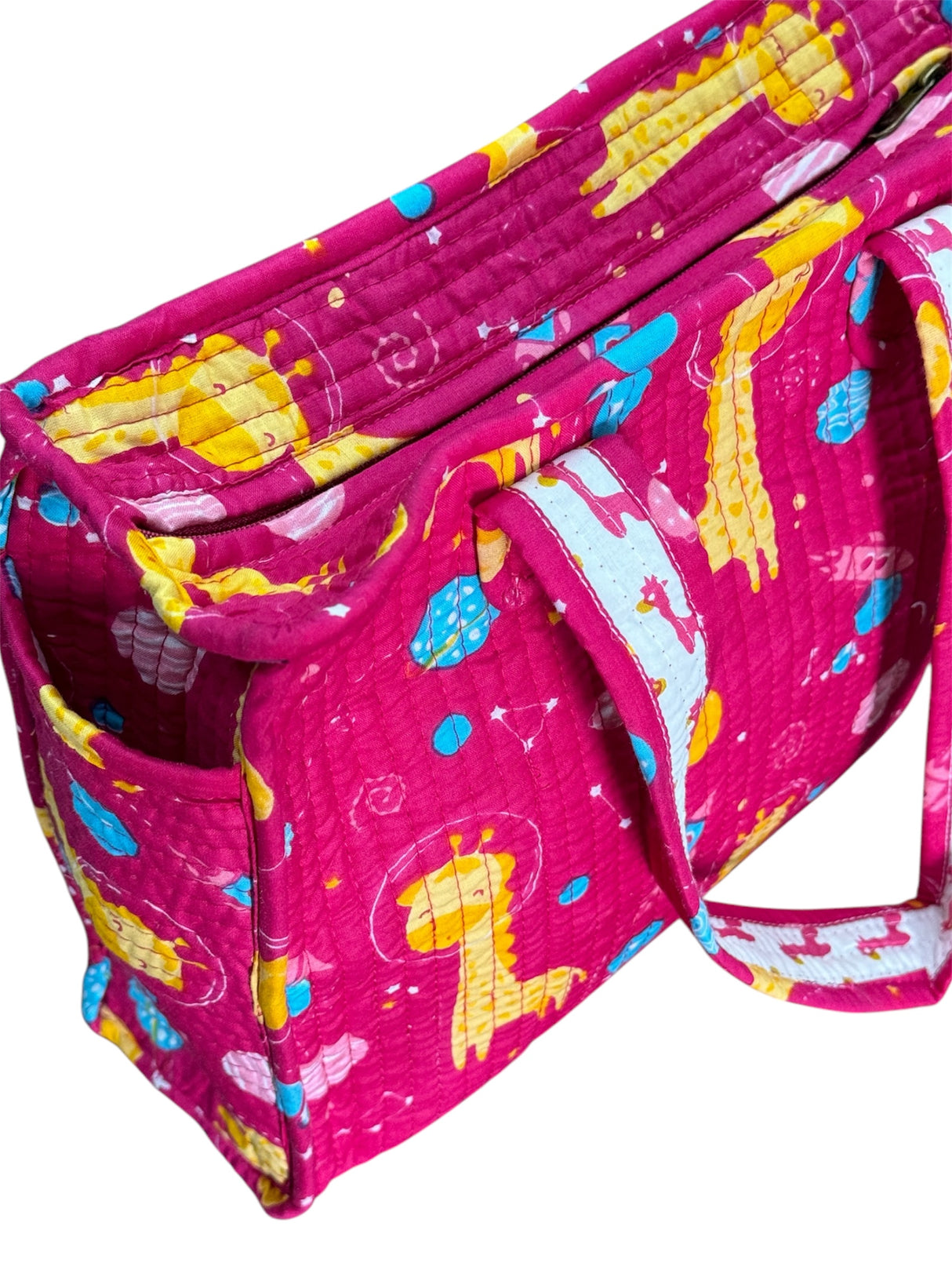 Versatile giraffe print cotton tote bag with zipper for women and kids – popular in Singapore and Australia