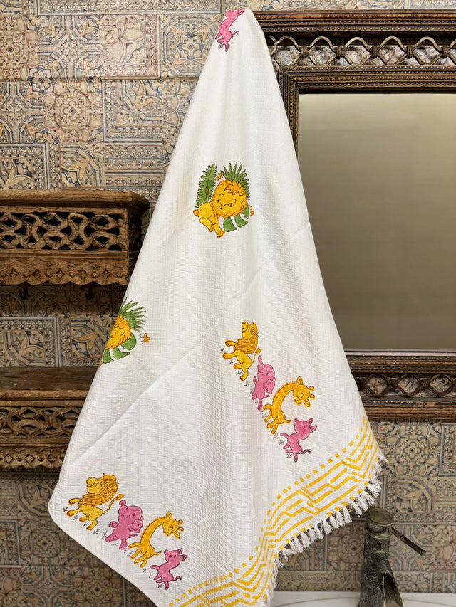 Handcrafted Lion & Zebra Cotton Towel – Skin-Friendly, Newborn Gifting