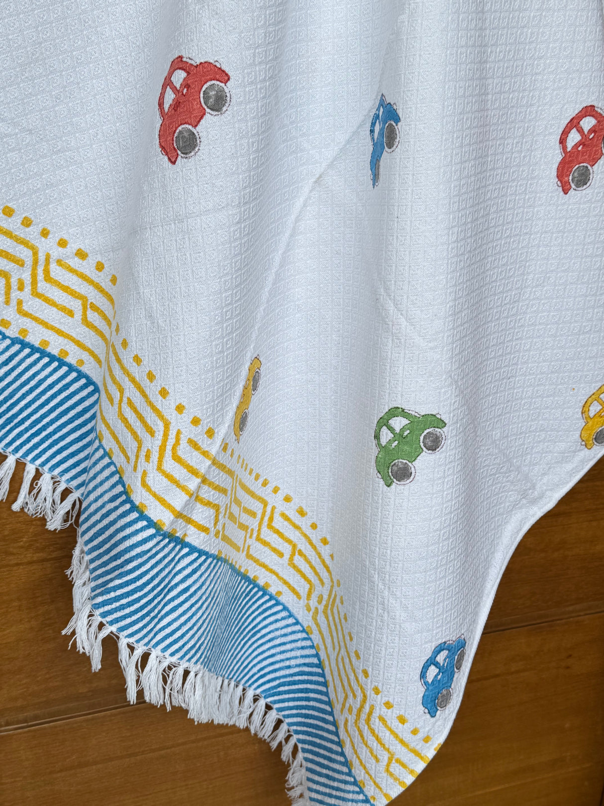 Lightweight Cotton Truck Towel – Skin-Friendly, House Party Favor