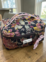 artisan-beautiful-handcrafted-multipurpose-toiletry-bag