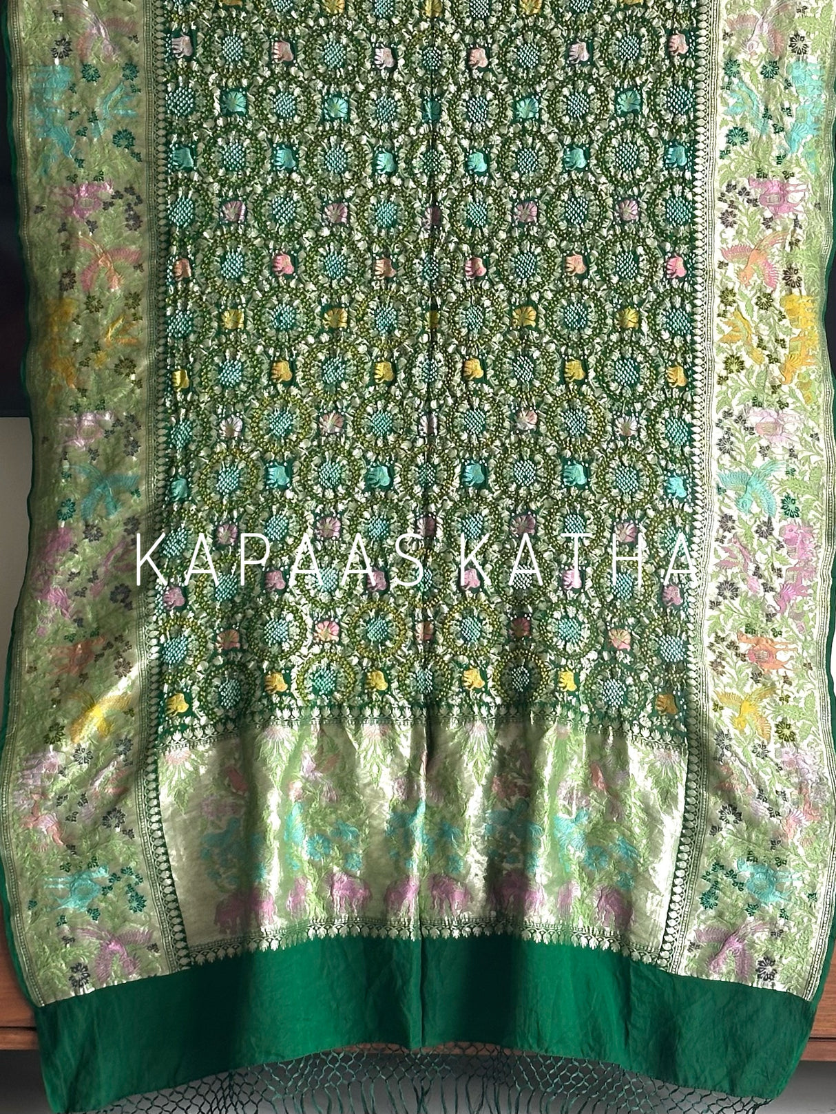 artisan-elegance-handloom-banarasi-bandhani-georgette-dupatta