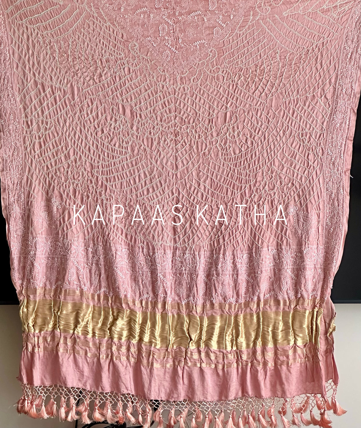 artisan-lucknow-chikankari-gajji-silk-bandhani-dupatta