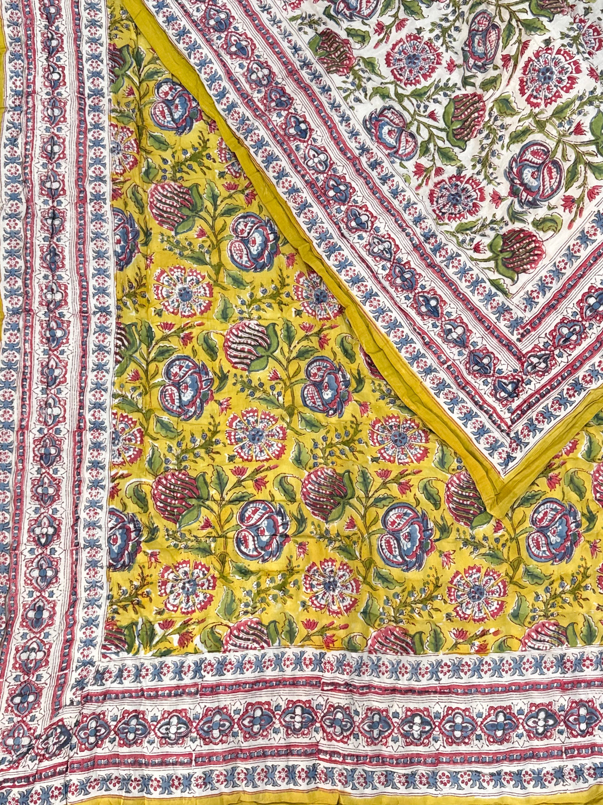 artisan-made-mulmul-reversible-king-size-quilt