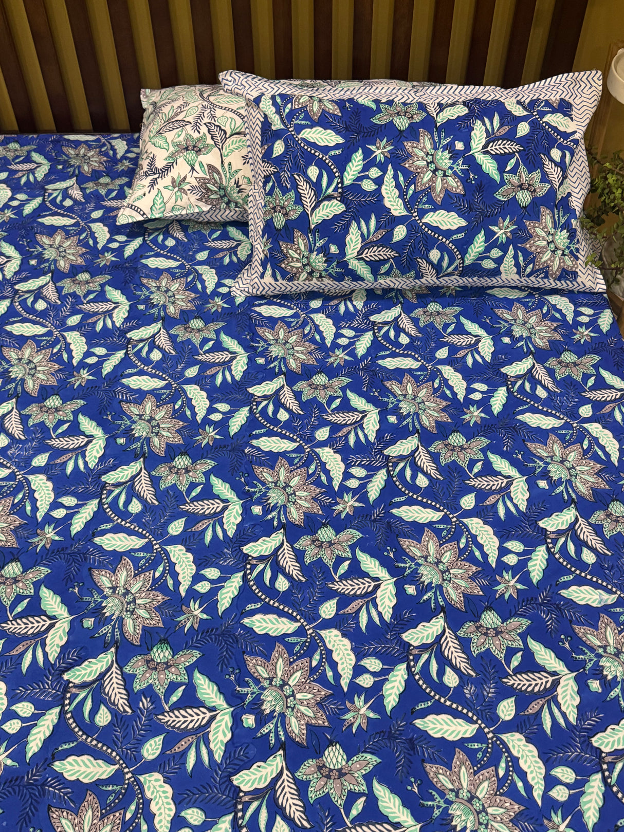 artisan-nature-sprigs-blockprint-cotton-bedsheet