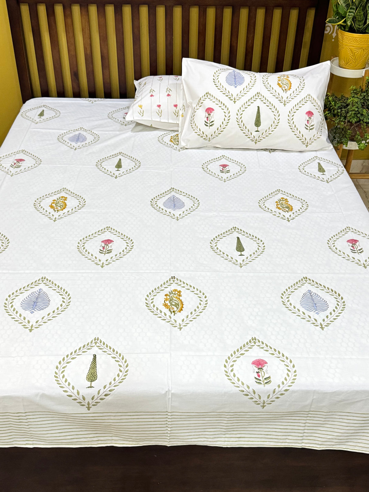 artisan-pure-comfort-handblock-print-cotton-bedsheet