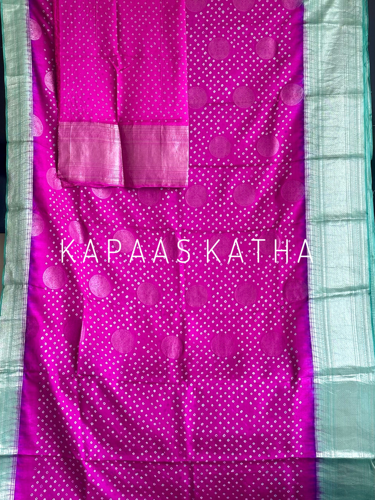 artisan-zari-legacy-bandhani-kanjivaram-silk-saree