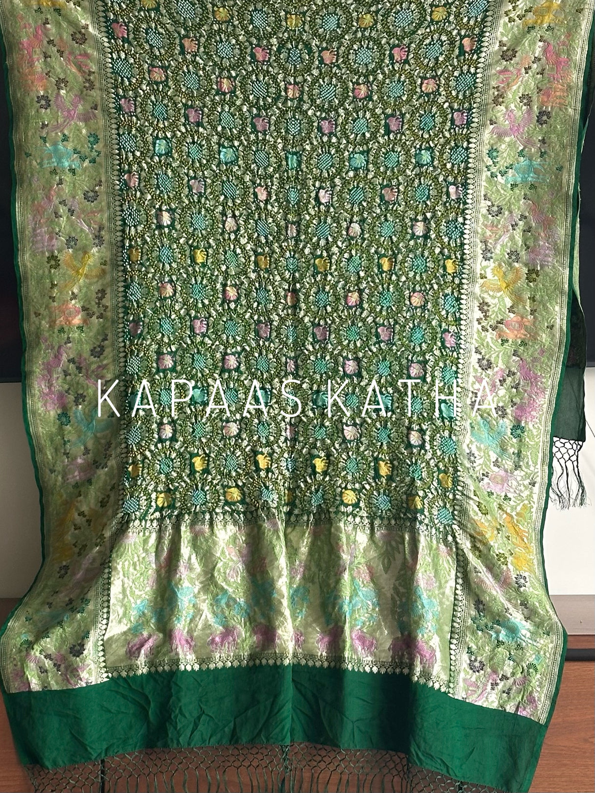 authentic-pure-banarasi-divine-bandhani-dupatta