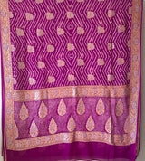 bandhani-georgette-saree-with-all-over-tie-dye-design