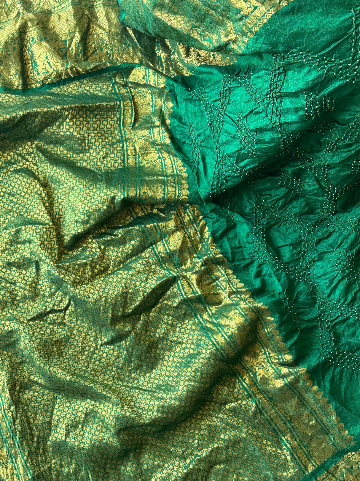 bandhani-handloom-kanjivaram-silk-saree
