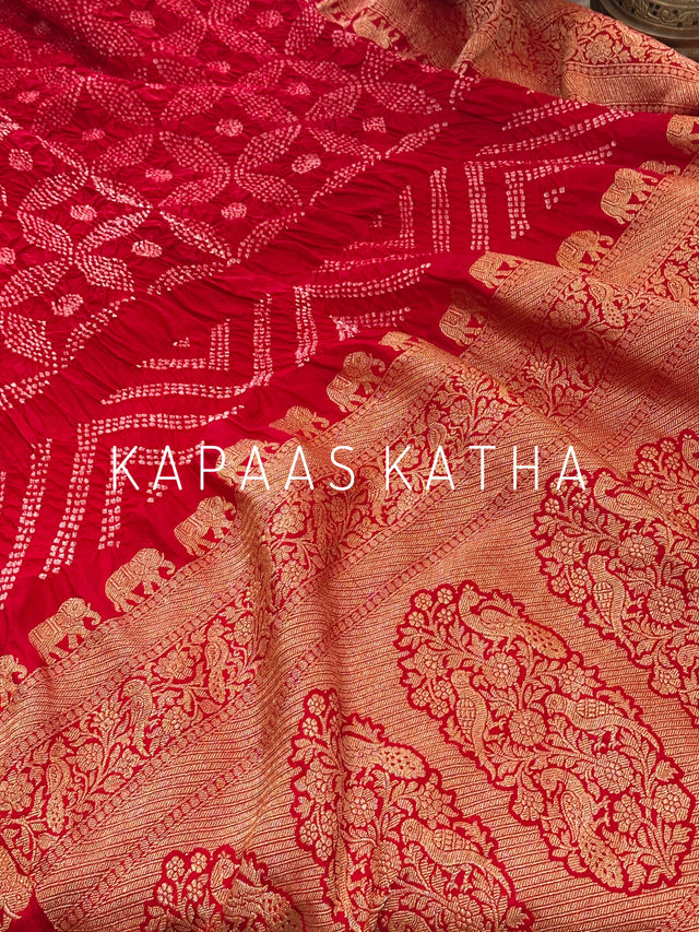 bandhani-katan-silk-saree-border-pallu-detail
