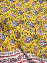 classic-bedroom-quilt-with-handblock-artwork