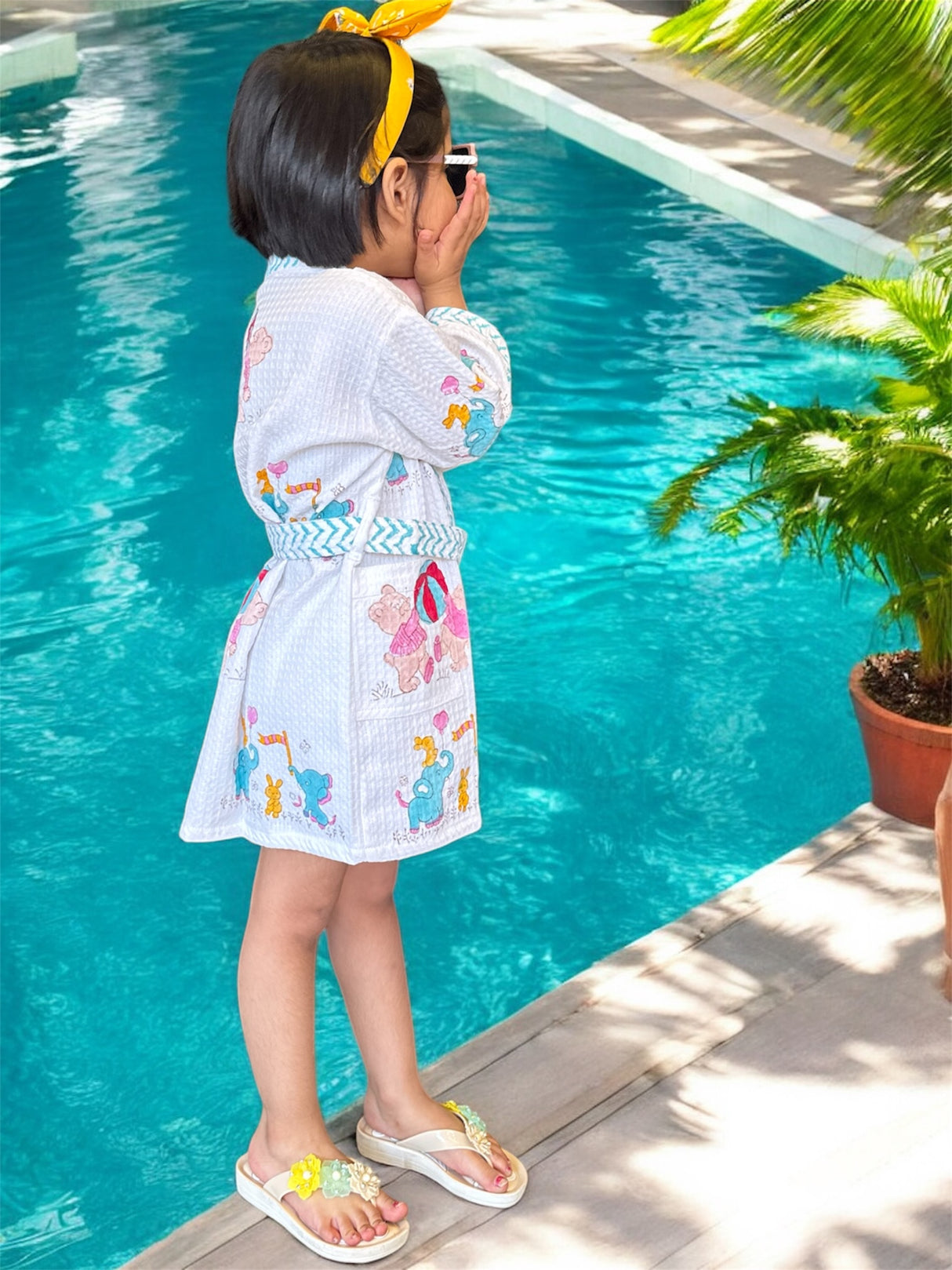 affordable kids cotton bathrobe teddy bear elephant theme for wholesale and retail India Dubai USA