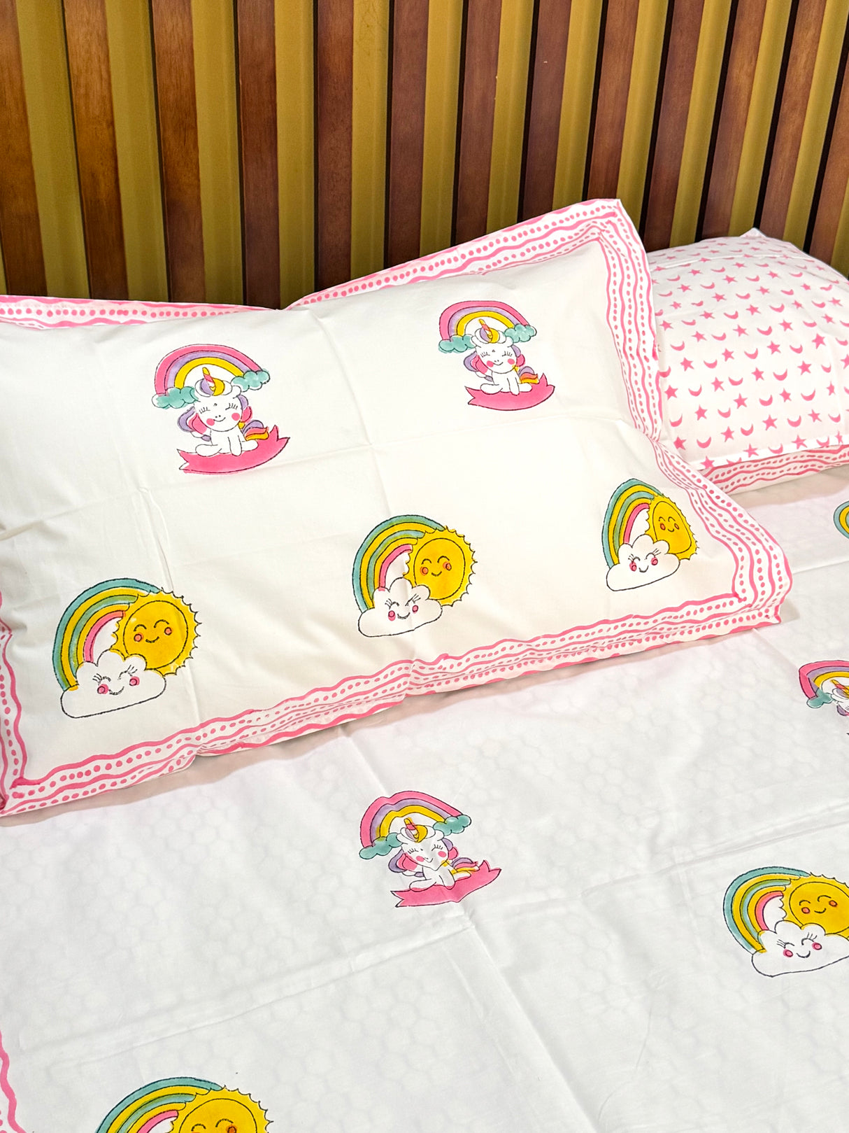 block-printed-pure-cotton-kids-bed-sheet-unicorn-theme-breezy
