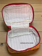 water proof cosmetic-organizer-bag