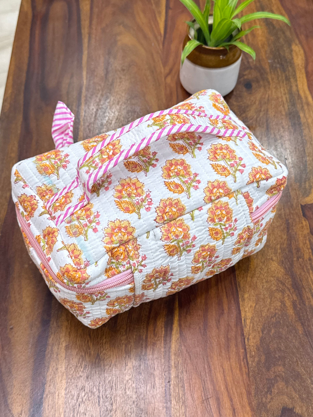 bloom-floral-vanity-bag-women-delightful