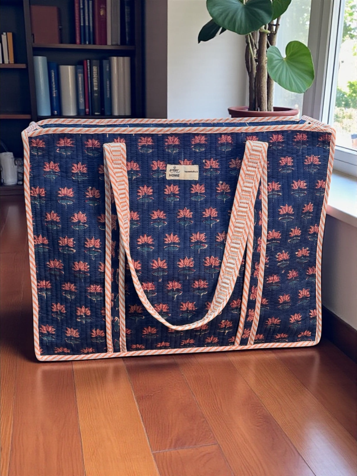 blue-floral-handcrafted-tote-bag-elegant-block-print