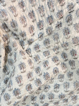 blue-tree-double-cotton-quilt-side-view