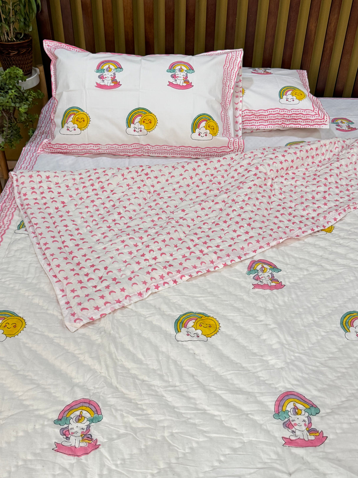 breathable-breezy-nap-unicorn-theme-mulmul-handblock-quilt